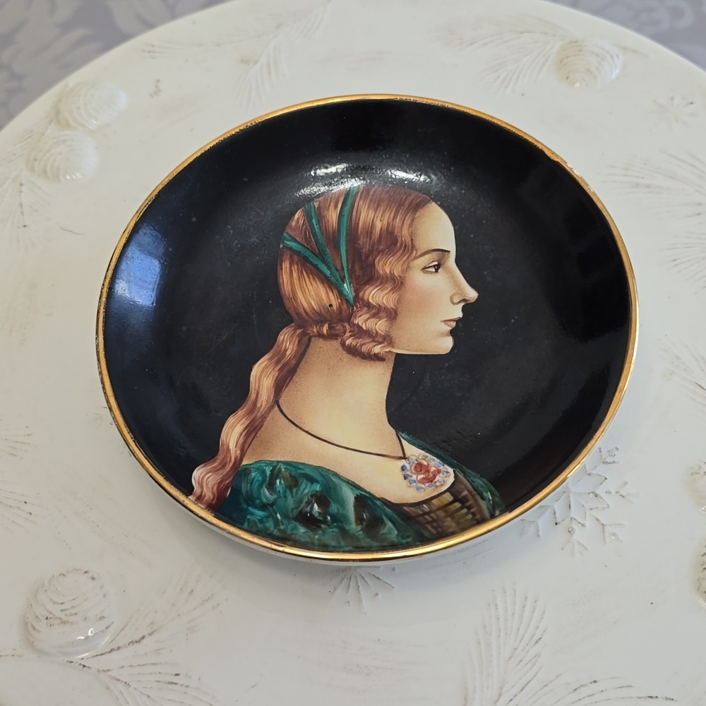 Portrait Lady L. Tournabuoni Genova Italy Decorative Ceramic Plate